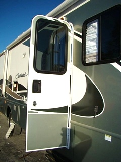 2004 SOUTHWIND 32V BY FLEETWOOD PARTS-SELL WHOLE OR PART OUT 
