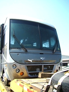 06 FLEETWOOD SOUTHWIND FIBERGLASS FRONT CAP USED FOR SALE 