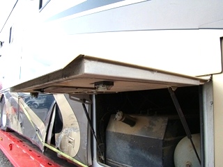 MONACO DYNASTY PARTS FOR SALE - 2003 USED SALVAGE MOTORHOME PARTS 