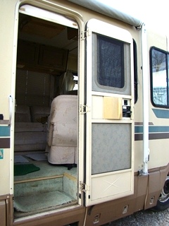 RV Salvage Motorhomes - Parting Out: M12013 