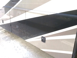 2003 FLEETWOOD DISCOVERY MOTORHOME PARTS FOR SALE 