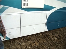 1999 WINNEBAGO FREEDOM MOTORHOME PARTS USED FOR SALE