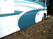 1999 WINNEBAGO FREEDOM MOTORHOME PARTS USED FOR SALE