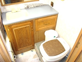 FLEETWOOD BOUNDER PARTS FOR SALE USED 1997 1996 1995 1994