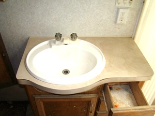 2003 FLEETWOOD BOUNDER MOTORHOME PARTS FOR SALE 35E 