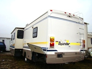 2003 FLEETWOOD BOUNDER MOTORHOME PARTS FOR SALE 35E 