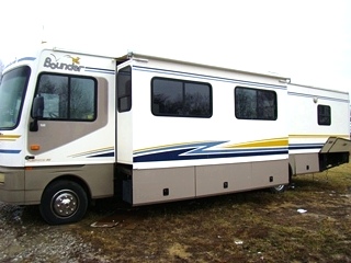 2003 FLEETWOOD BOUNDER MOTORHOME PARTS FOR SALE 35E 
