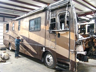 2005 FLEETWOOD EXCURSION OARTS AND SERVICE DEALER - VISONE RV