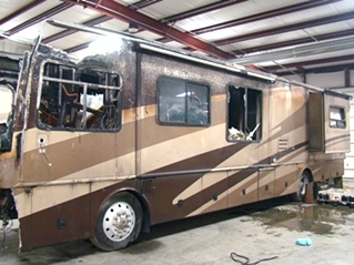 2005 FLEETWOOD EXCURSION OARTS AND SERVICE DEALER - VISONE RV