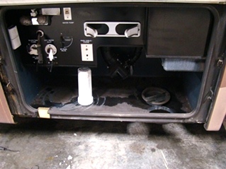 2005 FLEETWOOD EXCURSION OARTS AND SERVICE DEALER - VISONE RV