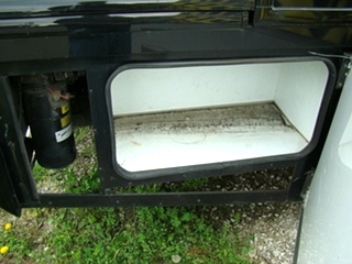 FLEETWOOD BOUNDER PARTS - YEAR 2009. FOR SALE USED FLEETWOOD RV PARTS