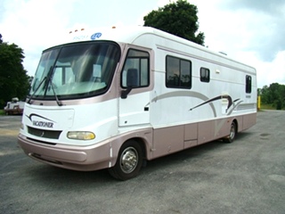 USED RV SALVAGE MOTORHOME PARTS - 2000 HOLIDAY RAMBLER VACATIONER PART