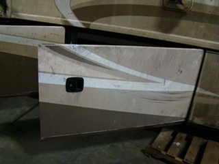 2007 FLEETWOOD REVOLUTION PARTS FOR SALE