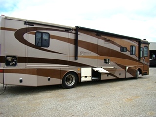 2004 FLEETWOOD DISCOVERY PART VISONE RV FOR SALE