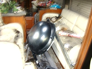 2007 FLEETWOOD DISCOVERY PARTS FOR SALE  - VISONE RV SALVAGE YARD