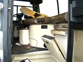 2007 FLEETWOOD DISCOVERY PARTS FOR SALE  - VISONE RV SALVAGE YARD