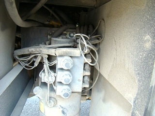 RV SALVAGE 2003 FLEETWOOD DISCOVERY RV MOTORHOME PARTS FOR SALE