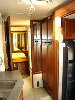 RV SALVAGE 2003 FLEETWOOD DISCOVERY RV MOTORHOME PARTS FOR SALE