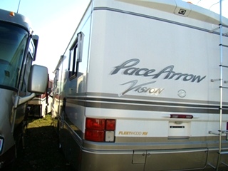 RV SURPLUS SALVAGE PARTS 2000 FLEETWOOD PACE ARROW VISION PARTING OUT