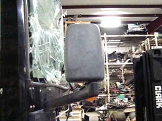 FLEETWOOD PARTS DEALER 2003 DISCOVERY - VISONE RV