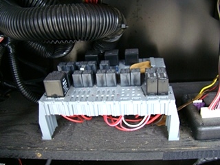 2006 FLEETWOOD REVOLUTION SALVAGE PARTS FOR SALE