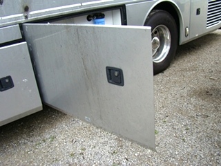 2006 FLEETWOOD REVOLUTION SALVAGE PARTS FOR SALE