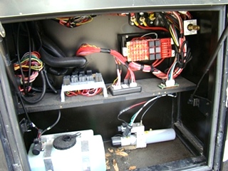 2006 FLEETWOOD REVOLUTION SALVAGE PARTS FOR SALE