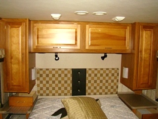 USED 2003 FLEETWOOD EXPEDITION PARTS FOR SALE