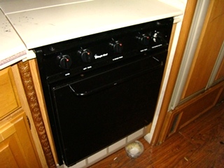 2000 FLEETWOOD DISCOVERY PARTS FOR SALE