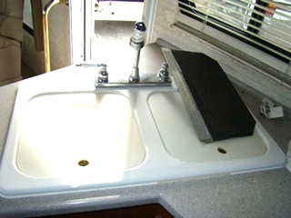 2002 FLEETWOOD BOUNDER MOTORHOME PARTS FOR SALE