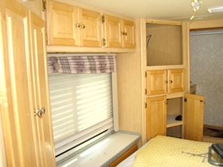 USED 2003 PHAETON MOTORHOME PARTS FOR SALE 