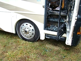 2007 FLEETWOOD DISCOVERY PARTS FOR SALE - VISONE RV SALVAGE YARD 