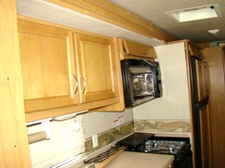 2006 FLEETWOOD BOUNDER MOTORHOME PARTS FOR SALE 