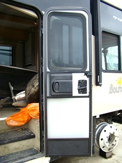 2006 FLEETWOOD BOUNDER MOTORHOME PARTS FOR SALE 
