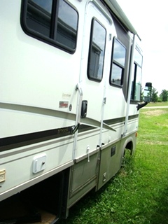 WINNEBAGO PARTS FOR SALE PARTING THIS 2001 WINNEBAGO ADVENTURER 