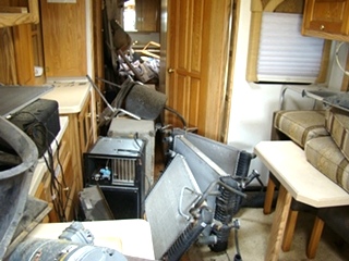 RV SALVAGE 2001 MONACO LAPALMA USED PARTS FOR SALE