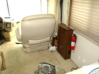 2001 TRADEWINDS BY NATIONAL RV PARTS FOR SALE