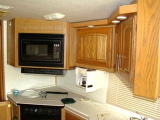 1996 PACEARROW VISION PARTS FOR SALE