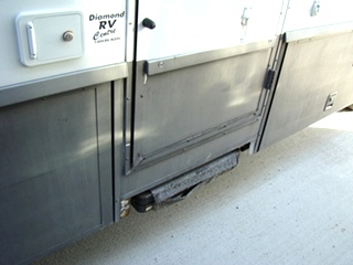 WINNEBAGO PARTS FOR SALE PARTING THIS 2000 WINNEBAGO ADVENTURER