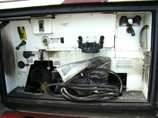 RV PARTS - 2013 FLEETWOOD REVOLUTION SALVAGE MOTORHOME 