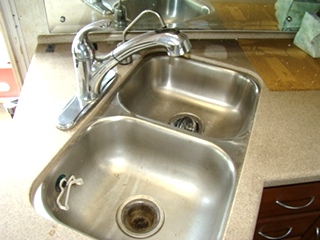 2003 FLEETWOOD SOUTHWIND MOTORHOME PARTS