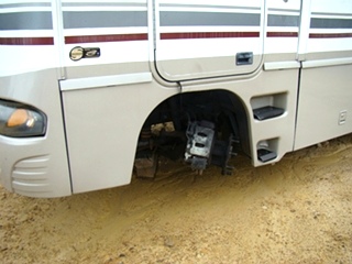 WINNEBAGO PARTS FOR SALE PARTING THIS 2004 WINNEBAGO ADVENTURER