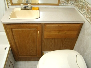 1999 FLEETWOOD BOUNDER MOTORHOME PARTS FOR SALE