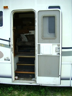 DAMON CORP RV | MOTORHOME PARTS DEALER. 2000 DAMON CHALLENGER - PARTING OUT 