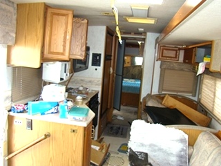 WINNEBAGO PARTS FOR SALE PARTING THIS 2000 WINNEBAGO ADVENTURER