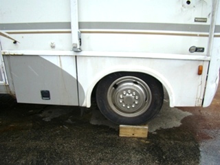 2004 WINNEBAGO SIGHTSEER MOTORHOME PARTS