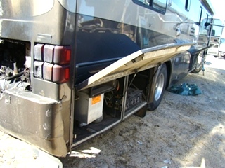 USED 2002 COUNTRY COACH INTRIGUE