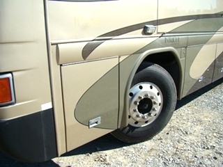 USED 2002 COUNTRY COACH INTRIGUE