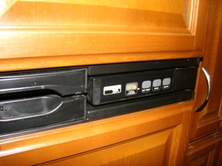 2008 FLEETWOOD EXPEDITION PARTS AND SERVICE DEALER - VISONE RV