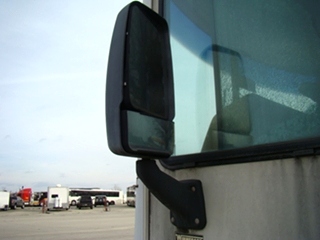 WINNEBAGO JOURNEY PARTS YEAR 2001 RV SALVAGE YARD